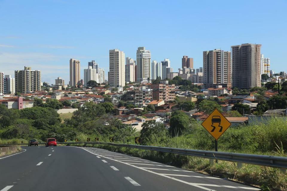 Hotel Aeroporto Marília Exterior foto